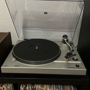 MCS 6710 Turntable TESTED